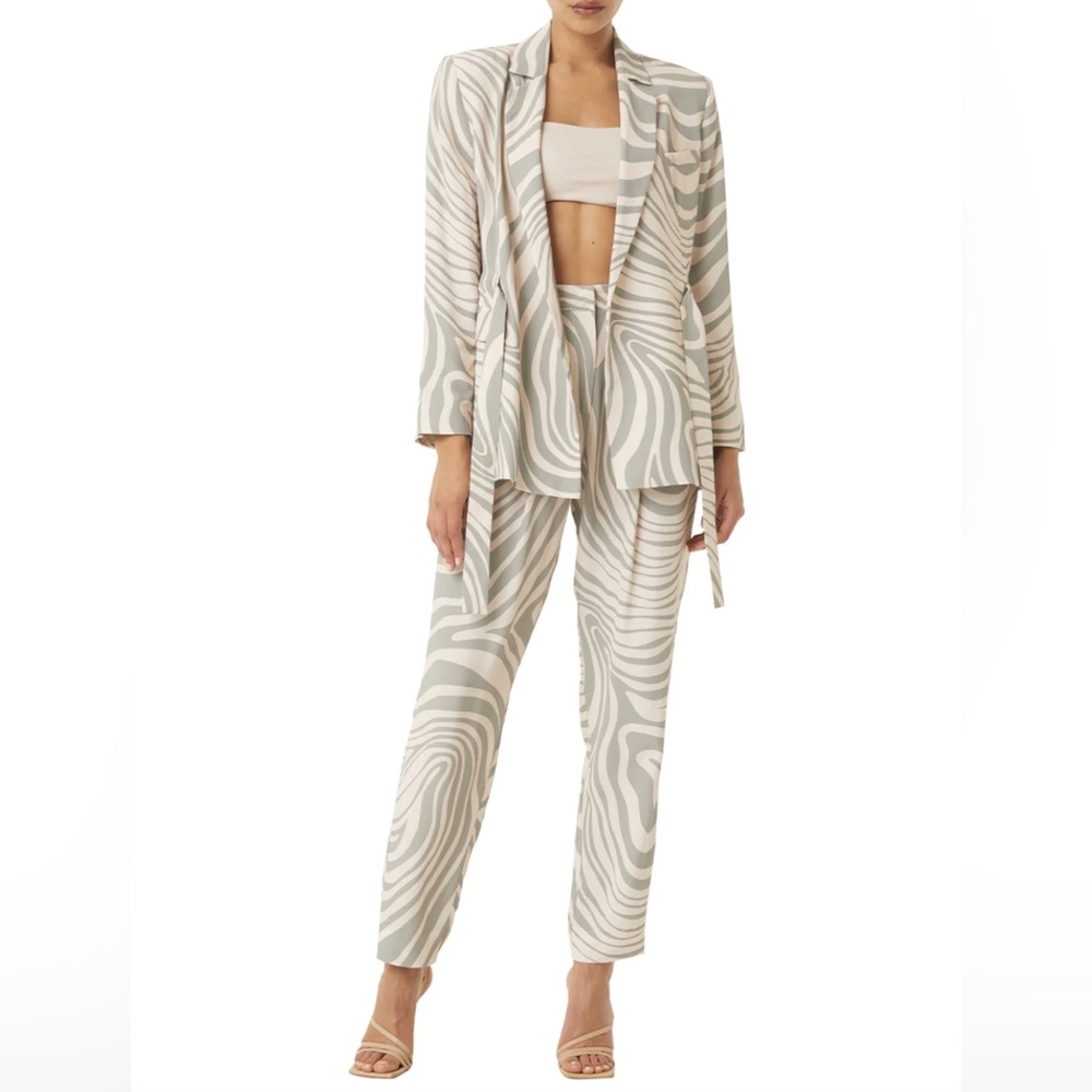 Misa Perry Pant, NWT